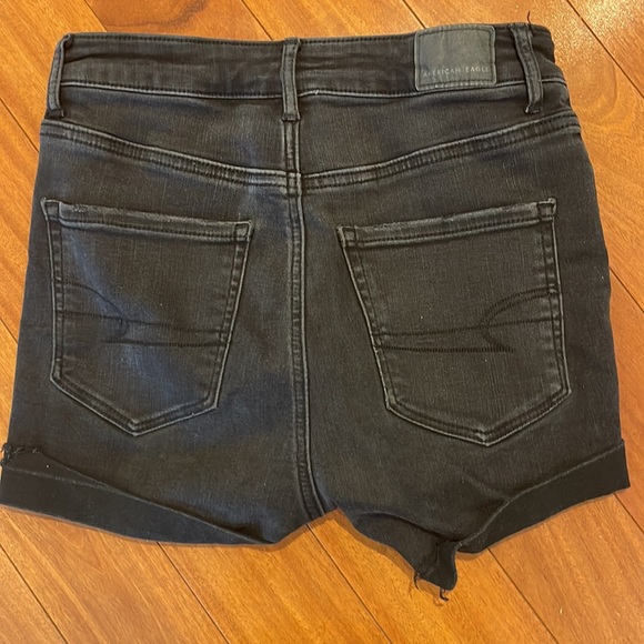 American Eagle Black Jean Shorts - Picture 2 of 4
